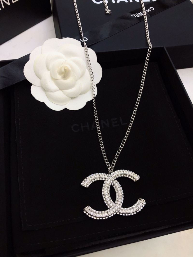 Chanel Necklaces